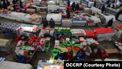 Market traders in Tashkent