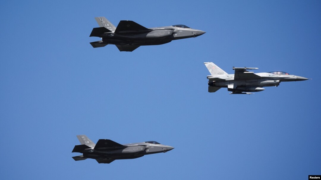 Washingtonul a transmis Danemarcei şi Ţărilor de Jos asigurări oficiale că Statele Unite vor accelera aprobarea cererilor de transfer a unor avioane F-16 pentru antrenamentul soldaților Ucraineni
