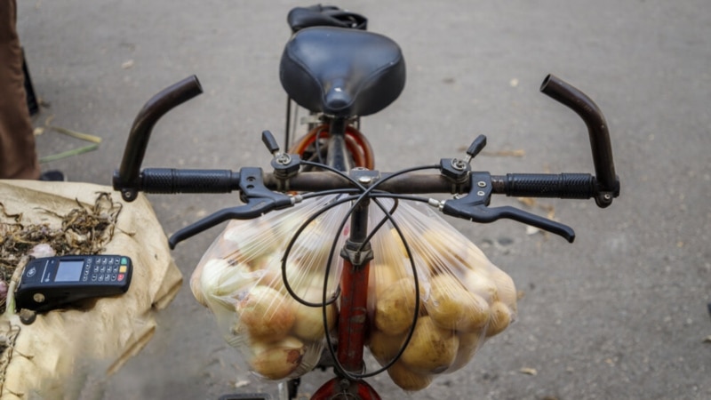 مرکز آمار ایران تورم آبان را نزدیک ۵۰ درصد و تورم سالانه را ۴۰ درصد اعلام کرد