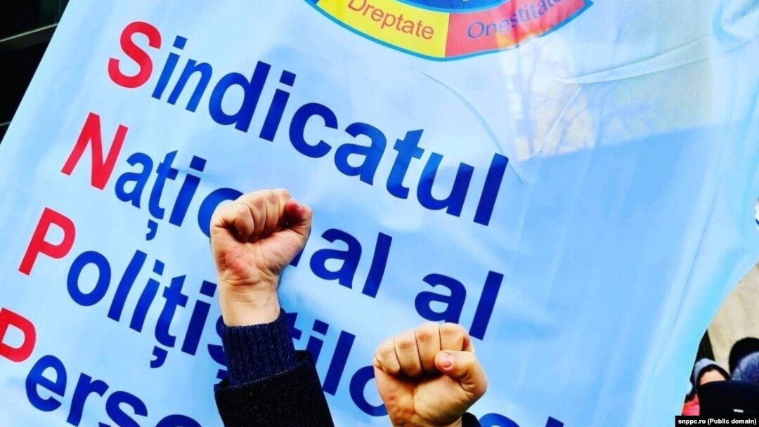 Angajați din Ministerul de Interne protestează față de nivelul prea mic al majorărilor salariale prevăzute pentru 2024.