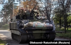 Українські бійці на бронетранспортер M113. Донеччина, 7 жовтня 2022 року