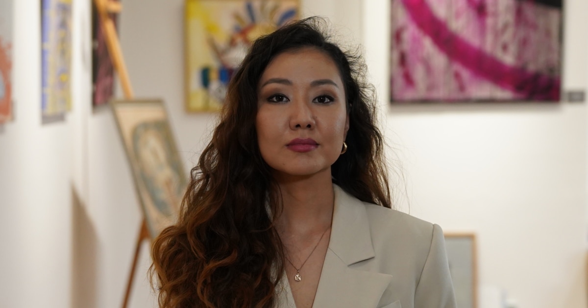 Шашты екі оқушы бір-бірінің суретін жалап тұр Үлкен әпкелер порно