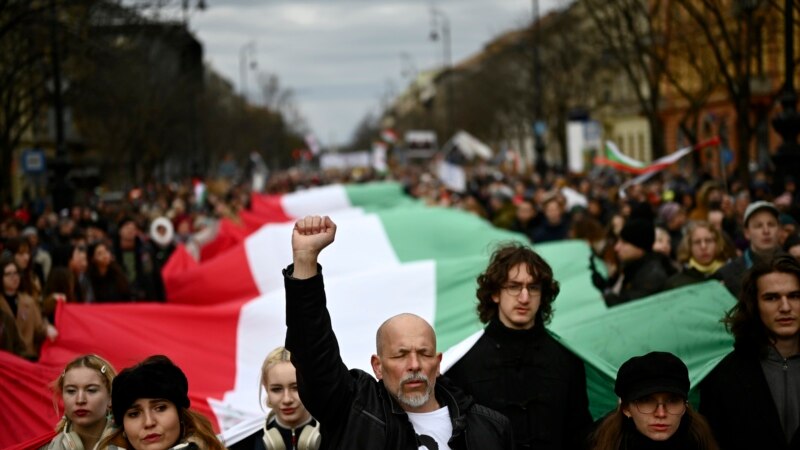 'Marš slobode' u Mađarskoj: Poziv na obrazovne reforme i političke promjene