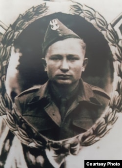Мікалай Махнач падчас службы ў 2-м Польскім корпусе.