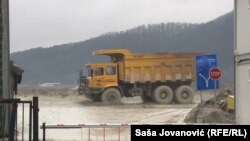 Kamion u rudniku u Majdanpeku kojim upravlja kineska kompanija Ziđin, avgust 2022.
