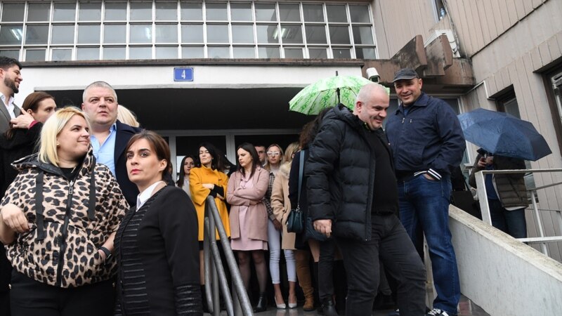 'Nadležni  da obezbijede zgradu svakog suda', poručeno sa protesta u Podgorici 