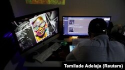 Nigerijski umjetnik Malik Afegbua uz umjetnu inteligenciju pravi realistične slike ljudi treće dobi u Africi 