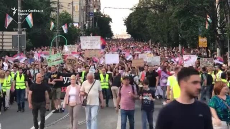 Шести протест „Србија против насилството“