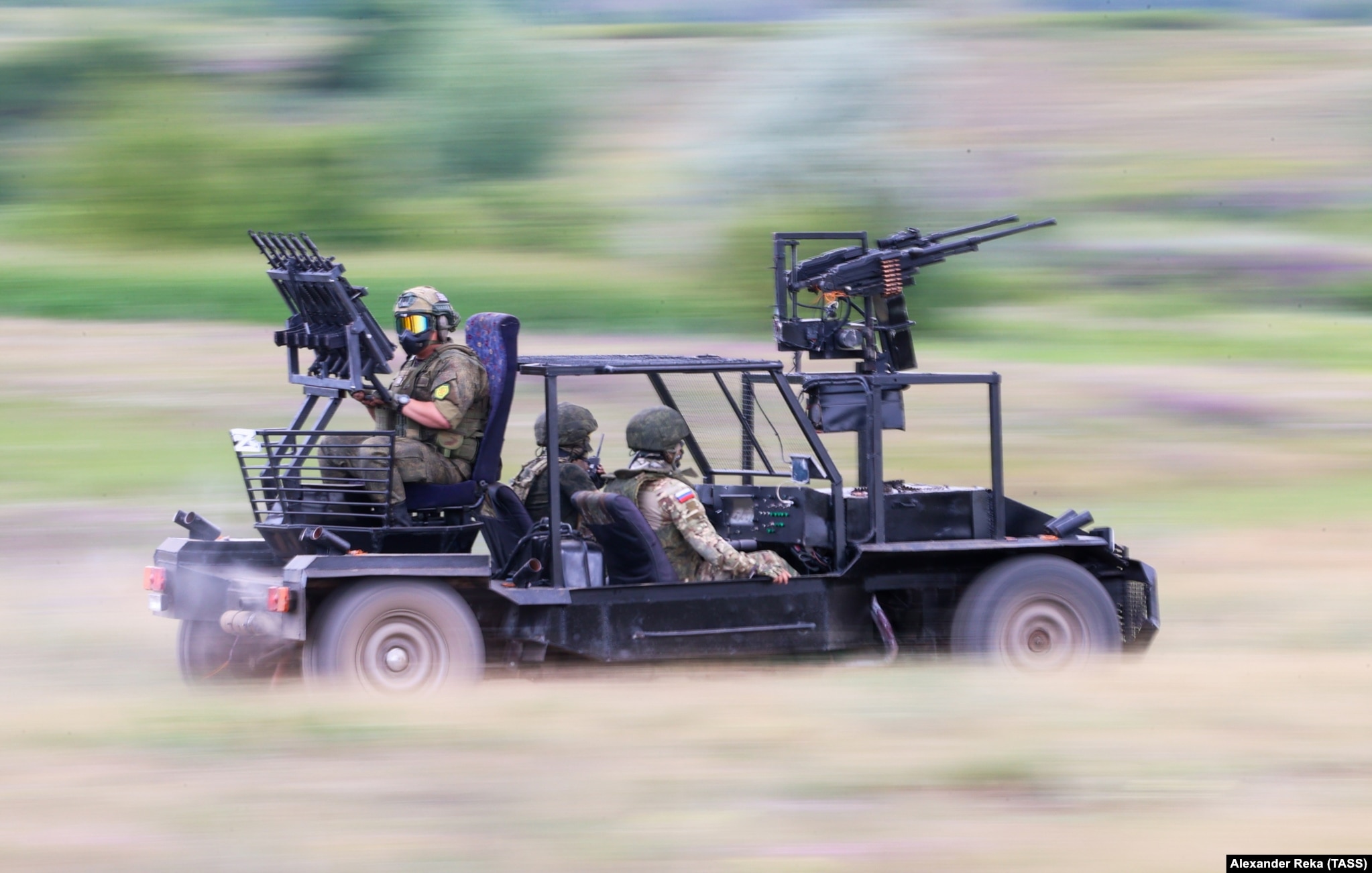 An “anti-drone buggy” being tested by Russian troops inside Ukraine in June 2024. The vehicle sports multiple automatic weapons mounted on a light chassis, and unspecified “anti-drone weapons” are apparently fired from grenade launch tubes seen at the front and rear of the vehicle.