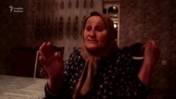 Yaralı etirazçının anası: "Uşağımın hələ də qanı axır"