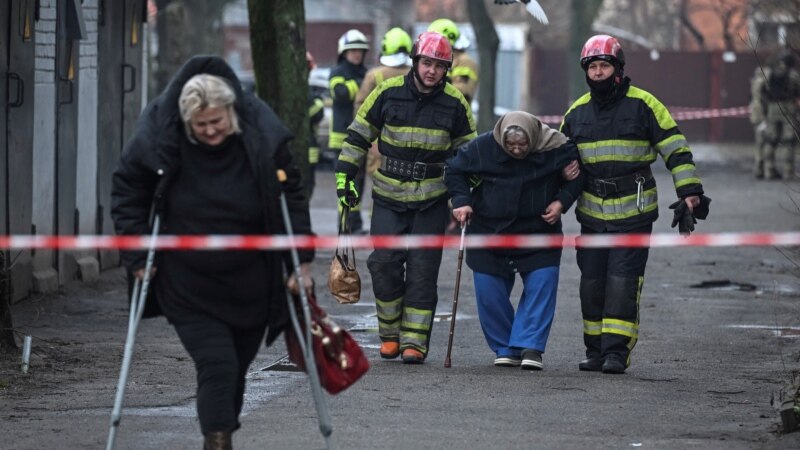 Число пострадавших в Киеве из-за ракетной атаки России возросло до 13