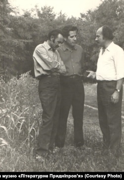 Микола Кучер з товаришами Сіренком і Прокоменком, 1970-і роки