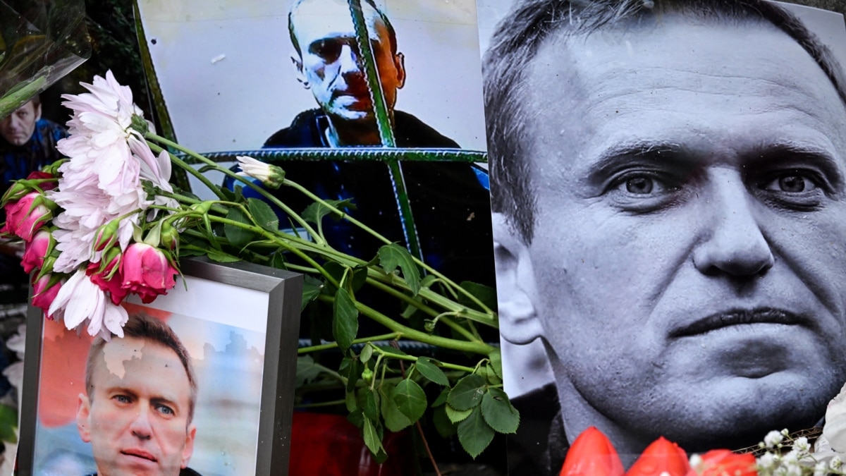 Руският опозиционер Алексей Навални ще бъде погребан в петък, 1