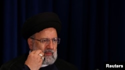 Iranski predsjednik Ebrahim Raisi tokom konferencije za novinare nakon Generalne skupštine UN-a u New Yorku, 20. septembra 2023.