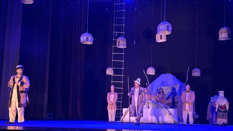 Өзбекстандын театры Султан Раевдин кезектеги пьесасын сахнага алып чыкты