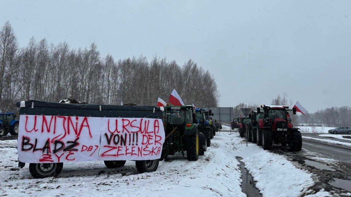 Польські фермери почали акції протесту ще на двох пунктах пропуску – прикордонники