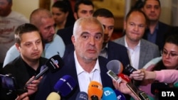  Маноил Манев 