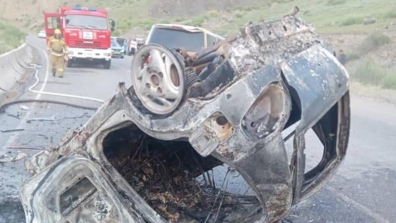 В Джалал-Абадской области в результате ДТП погибли четыре человека, трое пострадали