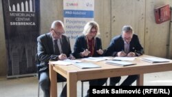 Potpisivanje ugovora o donaciji 300.000 dolara za izgradnju novih prostorija