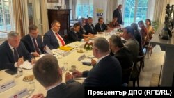 Делегацията на ДПС начело с Делян Пеевски на срещата с европейските посланици, 9 май 2024 г.
