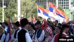 Moleban, deklaracija i folklor na 'Svesrpskom saboru' u Beogradu