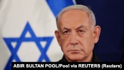 Benjámin Netanjáhú izraeli miniszterelnök Tel-Avivban 2023. október 28-án