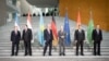 Германия канцлері Олаф Шольц (оң жақтан үшінші) Орталық Азия елдері басшыларымен кездесу кезінде. Берлин, 29 қазан, 2023 жыл