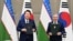 Президент Узбекистана Шавкат Мирзияев и южнокорейский лидер Юн Сук Ёль. Ташкент, 14 июня 2024 года.