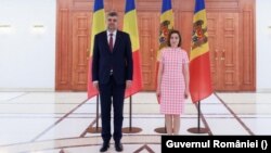 Premierul României, Marcel Ciolacu, și președinta Republicii Moldova, Maia Sandu, la Chișinău, 21 iunie 2023.