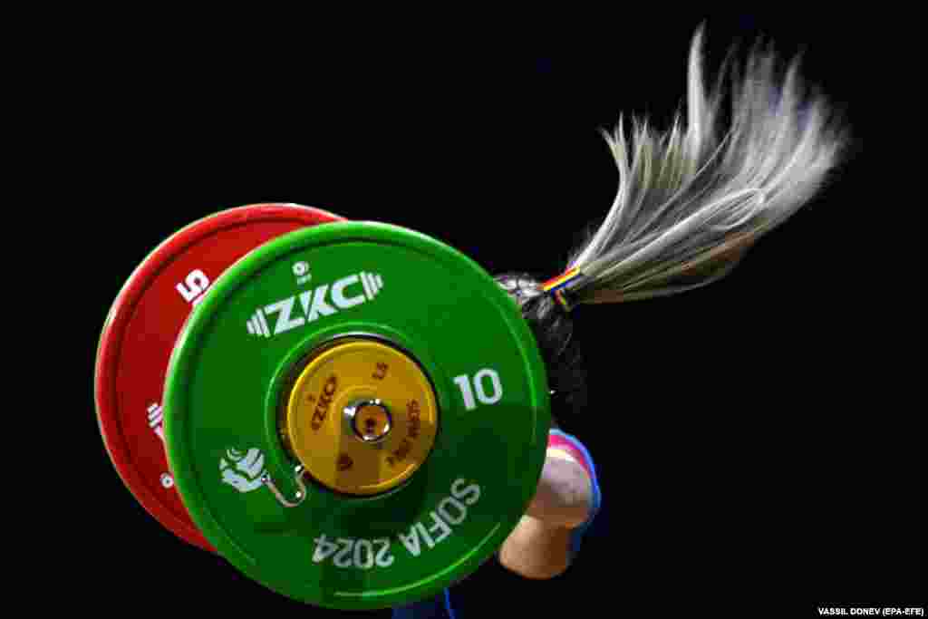 Romania&#39;s Michael Valentina Cambel takes part in the European Weightlifting Championships in Sofia, Bulgaria.&nbsp;