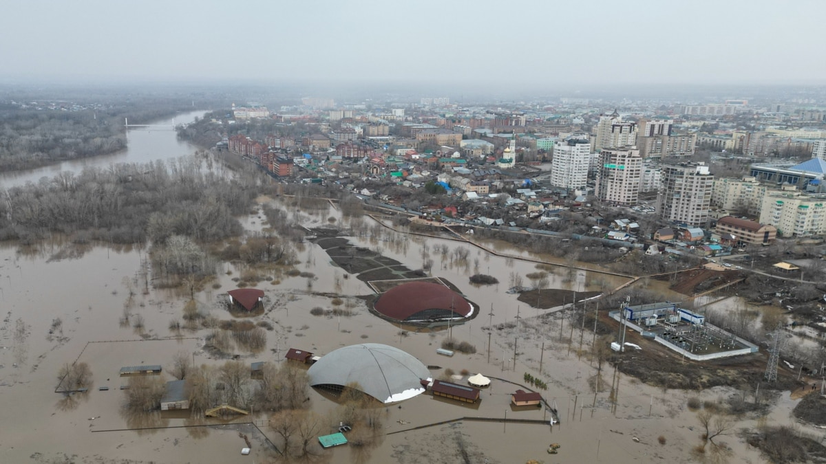 Уровень воды в реке Урал в Оренбурге за сутки вырос на 42 сантиметра