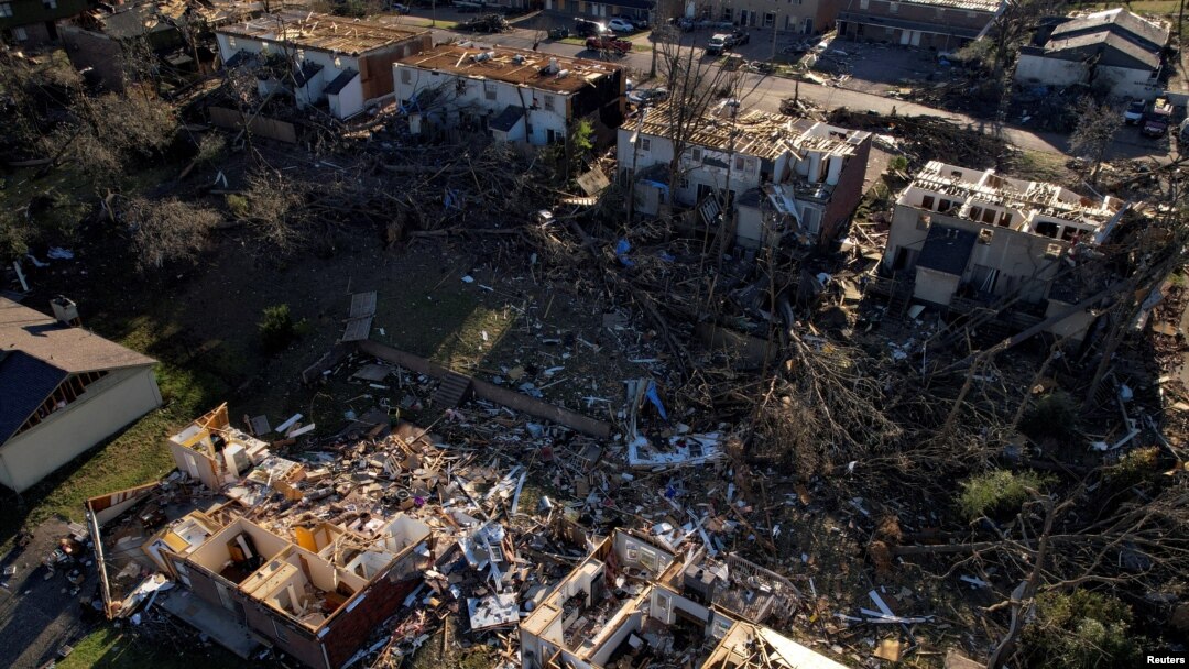 Urmările tornadei de vineri din Little Rock, Arkansas/SUA. Fotografie din 1 aprilie 2023