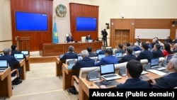 Заседание парламента с участием президента Казахстана Касым-Жомарта Токаева после внеочередных выборов в мажилис. Астана, 30 марта 2023 года