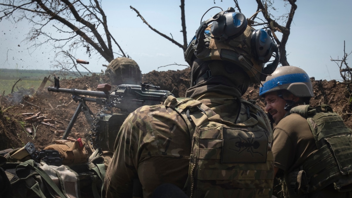 Украинските военни казаха в петък, че са постигнали известен успех
