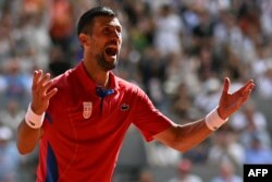 Teniser Novak Đoković nakon pobjede na Olimpijskim igrama u Parizu, 4. august 2024.