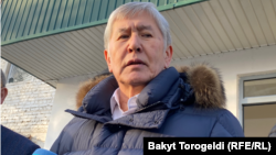 Almazbek Atambaev speaks to the press after being freed on February 14.