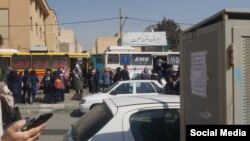  Trovanje učenica u jednoj srednjoj školi u Teheranu u martu 2023. 