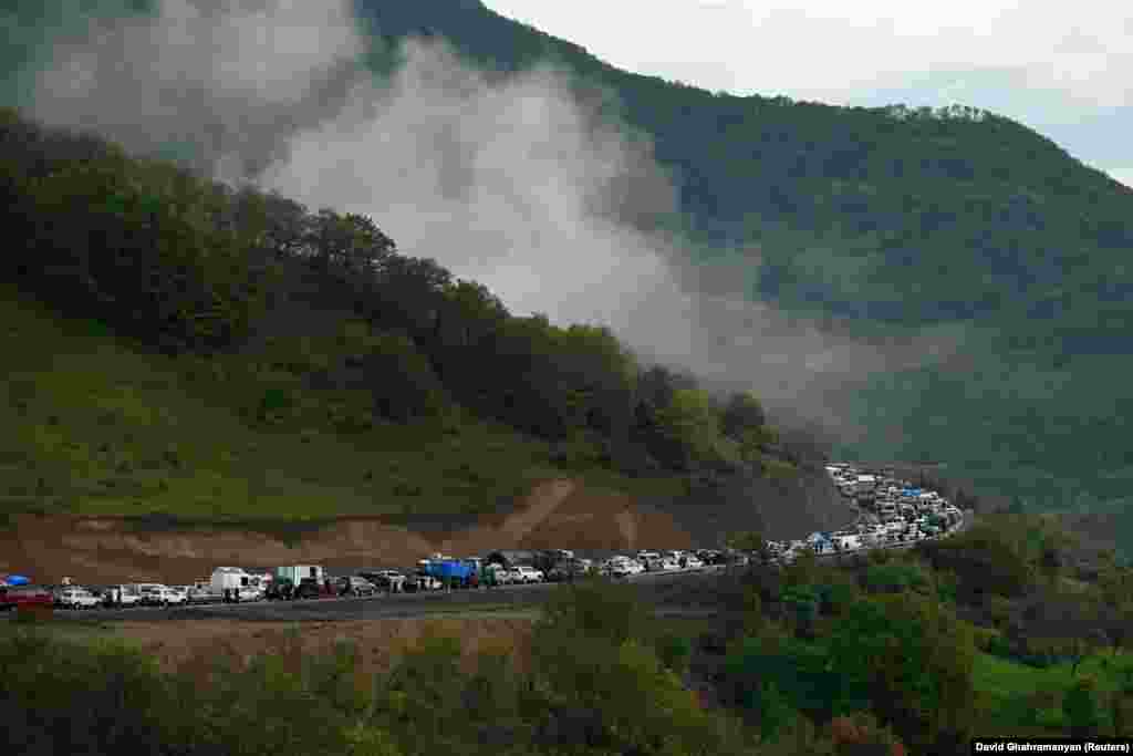 Արցախից հեռացող մեքենաների շարասյունը, սեպտեմբեր, 2023թ. 
