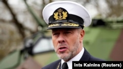 Адмирал ВМС Нидерландов, глава Военного комитета НАТО Роб Бауэр
