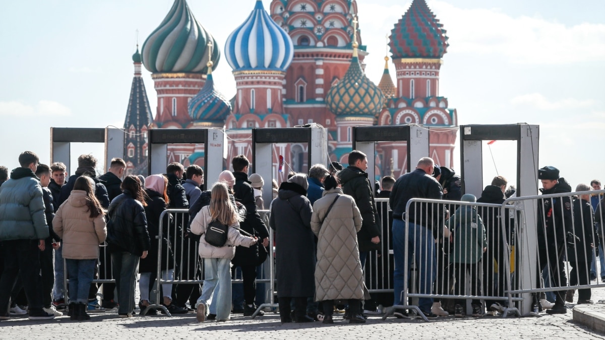 Russia Tightens Security In Wake Of Moscow Concert Shooting - Vimarsana News