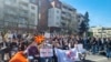Студентите на ФИНКИ и деканатот на факултетот заедно со други студенти од УКИМ на протест пред Влада, 21 март, 2024 