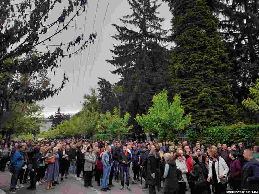 Në mesin e protestuesve në Zveçan kishte një numër të madh të të punësuarve në institucionet që punojnë në sistemin e Serbisë.