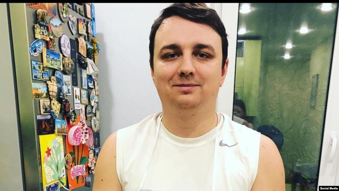 O fotografie de pe Instagram a diplomatului rus Dmitri Barabin, aflat pe lista neagră a Olandei, a fost postată la Ambasada Rusiei din Belgrad.