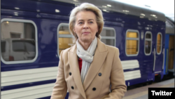 Урсула фон дер Лайен на жп гарата в Киев на 24 февруари 2024 г.