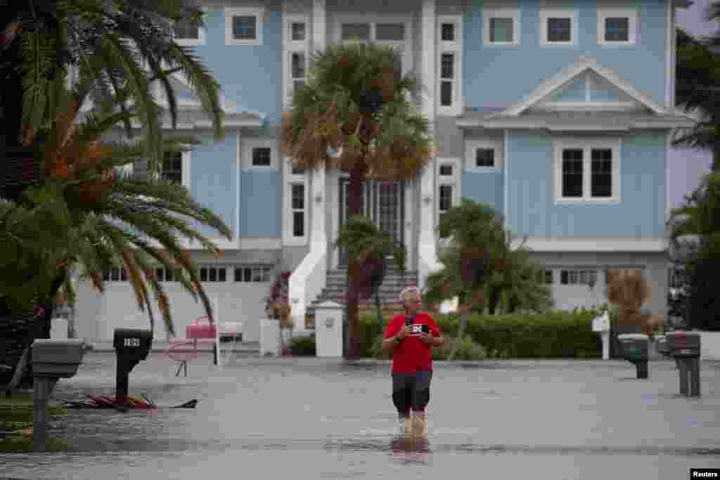 Pasojat e uraganit Idalia në Clearwater Beach, Florida.