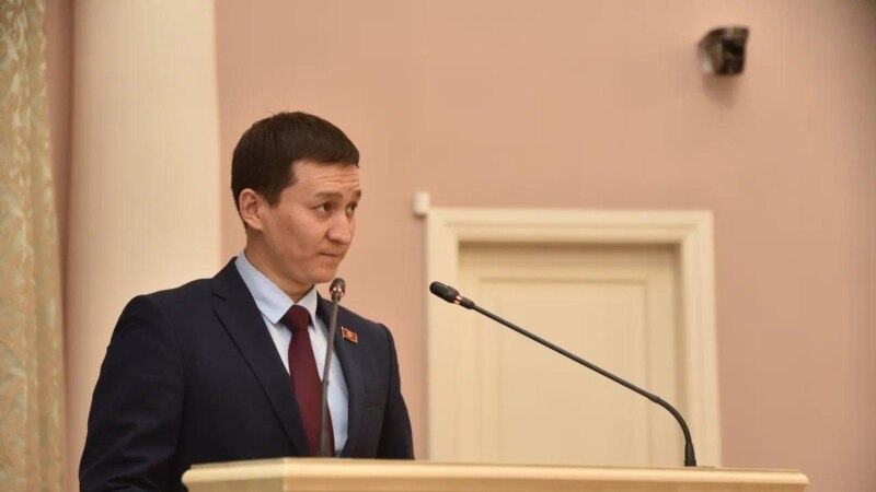 Депутат Чынгыз Ажибаев подтвердил драку с охранником торгового центра