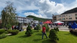 Serbët përfundojnë protestën në Zubin Potok