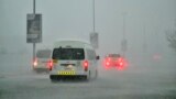 Snažna oluja praćena velikim padavima pogodila je Dubai 16. aprila 2024.