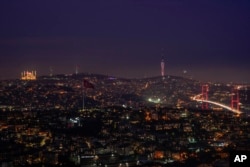 Pogled na grad noću, mart 2024.