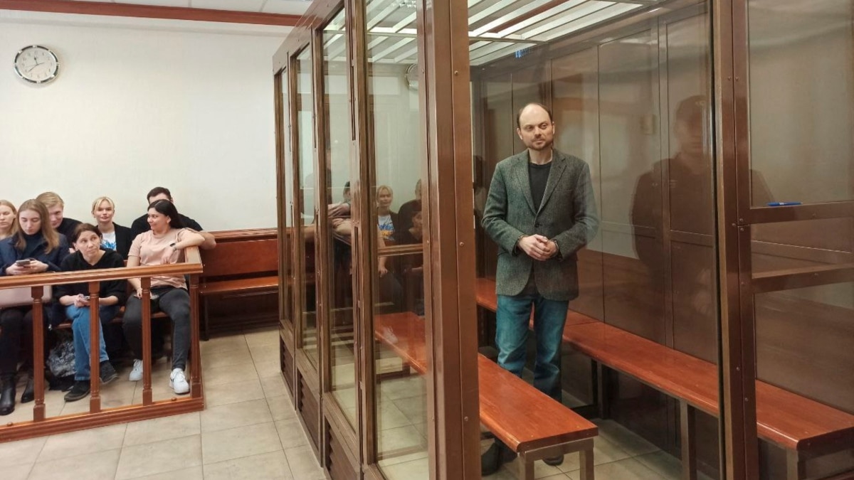 EU Parliament Demands Russia Release Kara-Murza, Navalny, Other 'Political Prisoners' - Vimarsana News